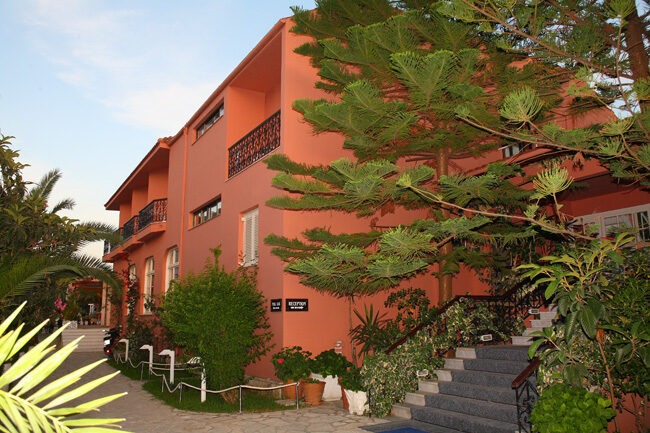 Athos Hotel